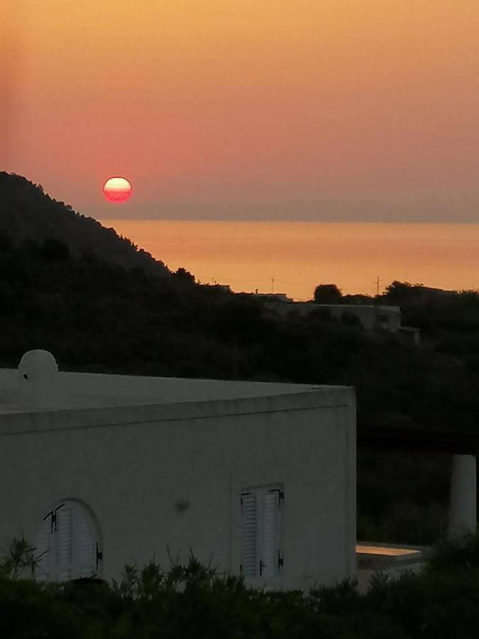 Casa Mariva Villa Lipari  Exteriör bild