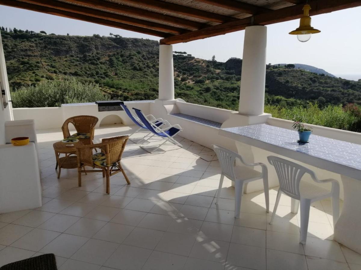 Casa Mariva Villa Lipari  Exteriör bild