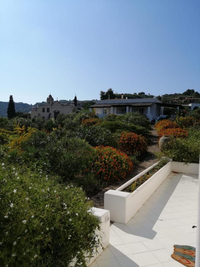 Casa Mariva Villa Lipari  Exteriör bild