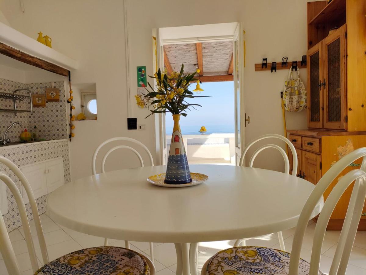 Casa Mariva Villa Lipari  Exteriör bild